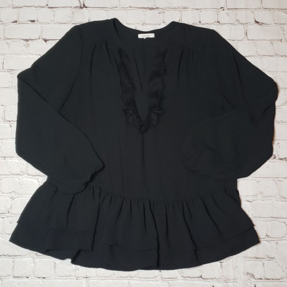Pleione Black Long Sleeve Blouse